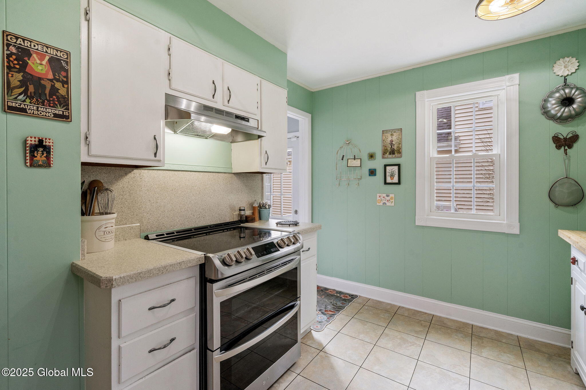 11 Maple Terrace Bethlehem, NY 12054 - Photo 17 of 52 25-web-or-mls-11-maple-terrace