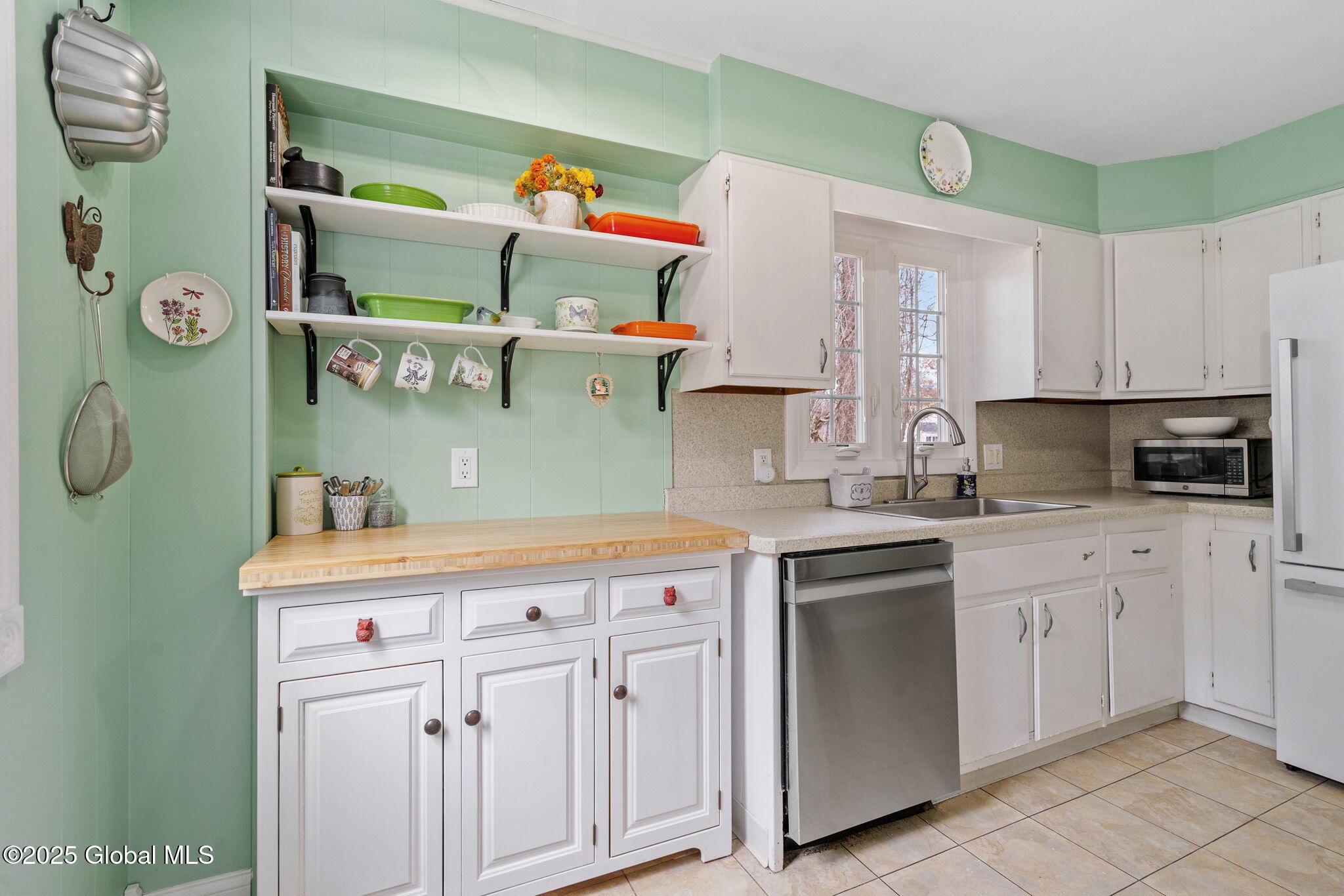 11 Maple Terrace Bethlehem, NY 12054 - Photo 19 of 52 27-web-or-mls-11-maple-terrace