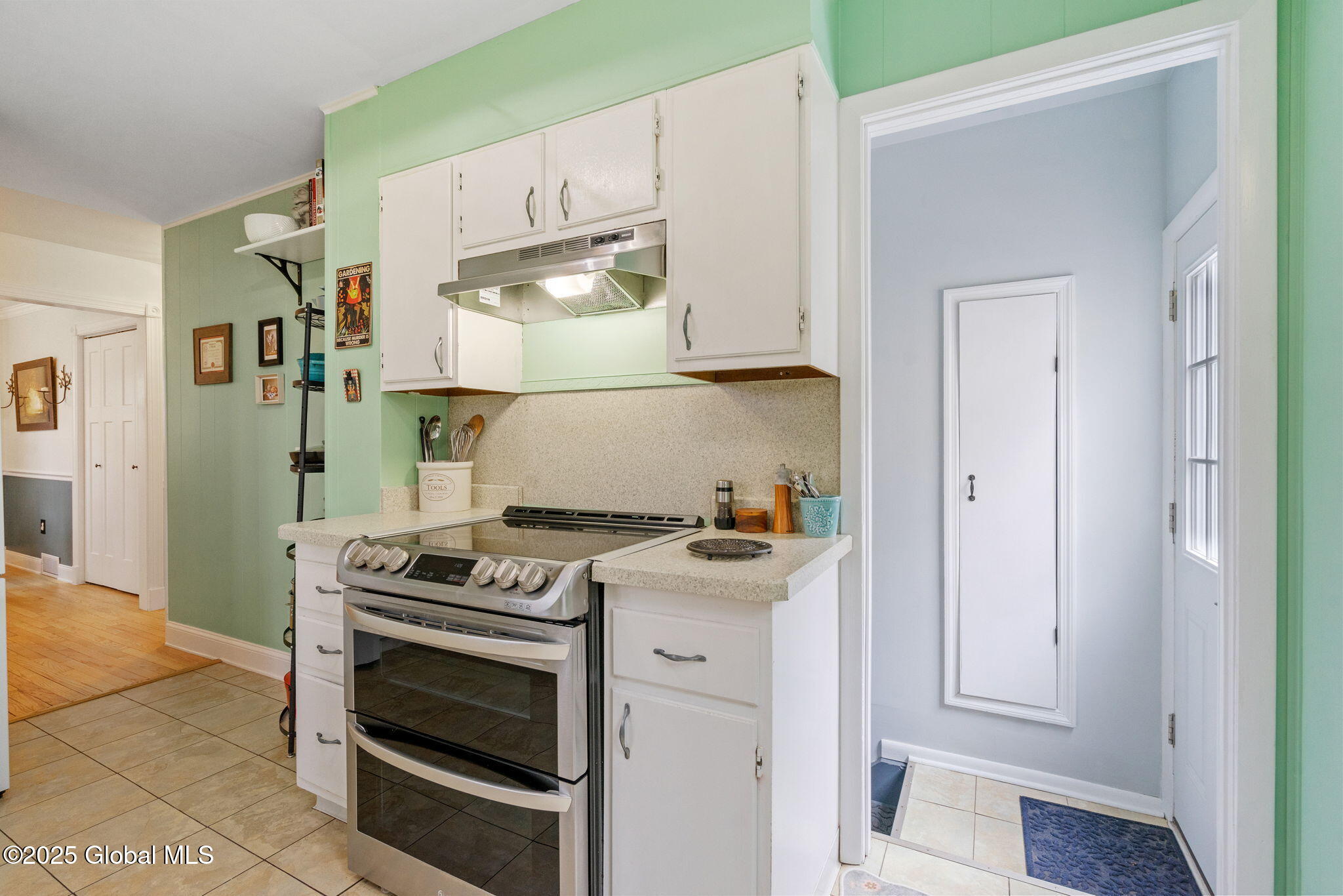 11 Maple Terrace Bethlehem, NY 12054 - Photo 20 of 52 26-web-or-mls-11-maple-terrace