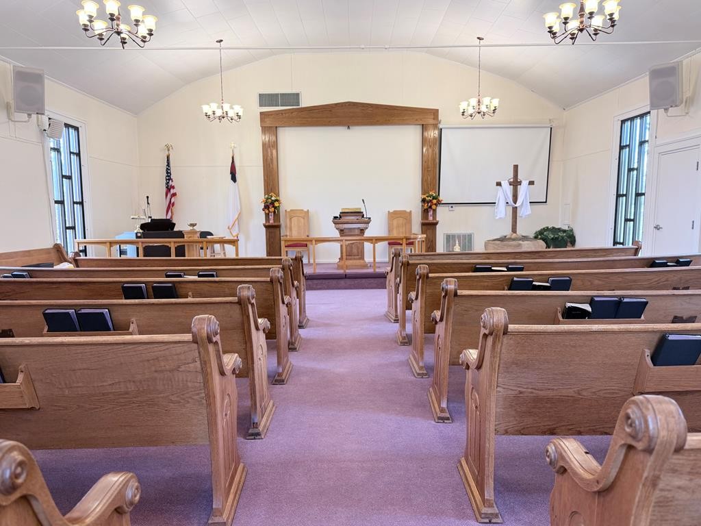 10926 Lafayette Road Herndon, KY 42236 - Photo 19 of 42 a kitchen with appliances a counter space and a view of living room