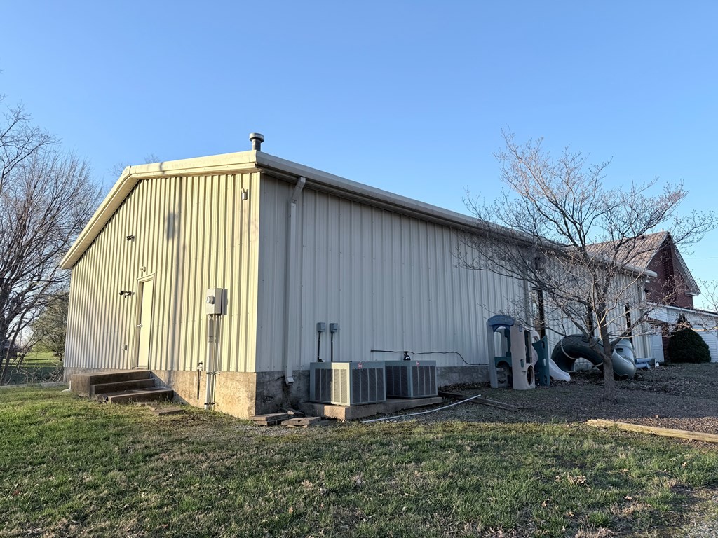 10926 Lafayette Road Herndon, KY 42236 - Photo 9 of 42 a view of a house with a yard