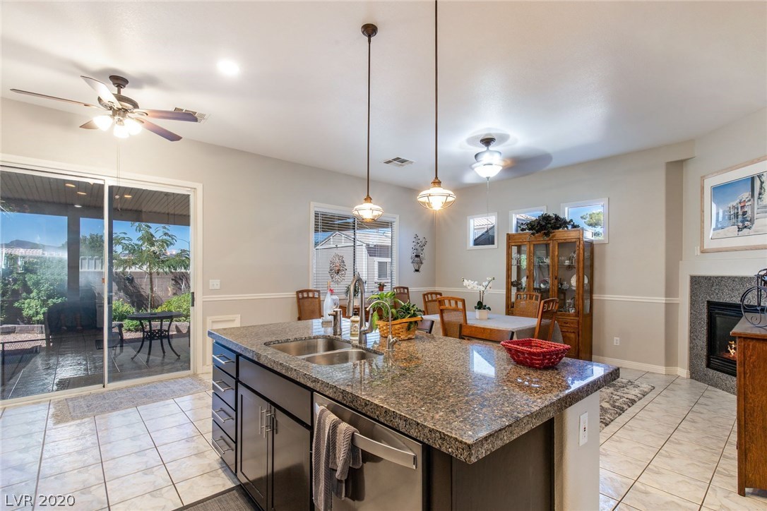 2261 Appaloosa Road Henderson, NV 89002 - Photo 11 of 25 Gallery Image 11