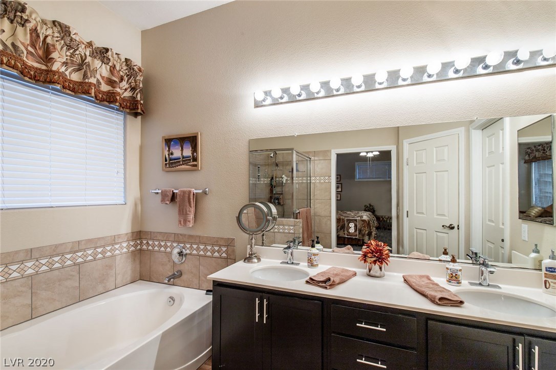 2261 Appaloosa Road Henderson, NV 89002 - Photo 16 of 25 Gallery Image 16