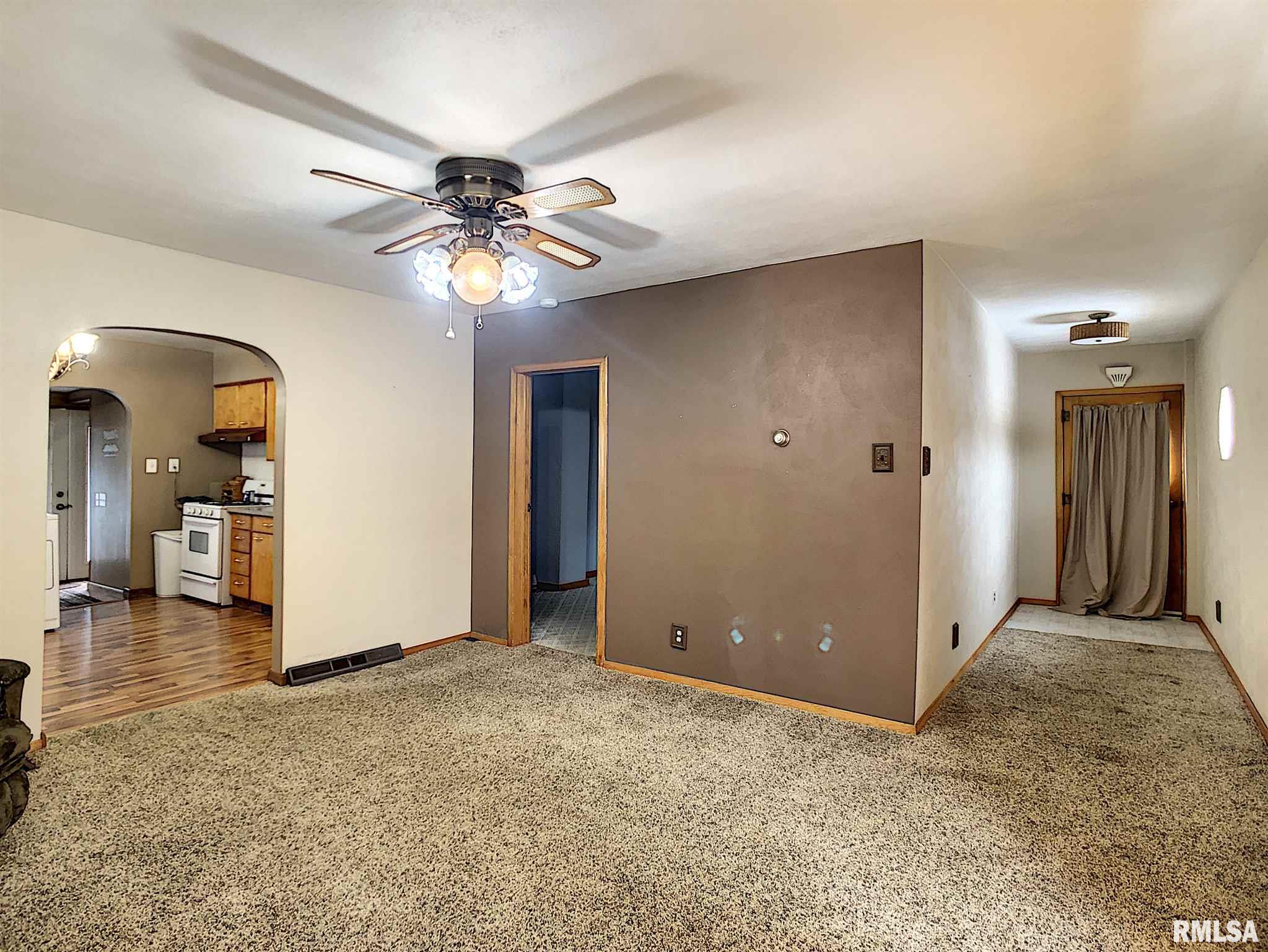 430 Docia Road Hillsdale, IL 61257 - Photo 4 of 15 Gallery Image 4