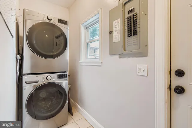 $2,450 | 2535 North Howard Street, Baltimore, MD 21218