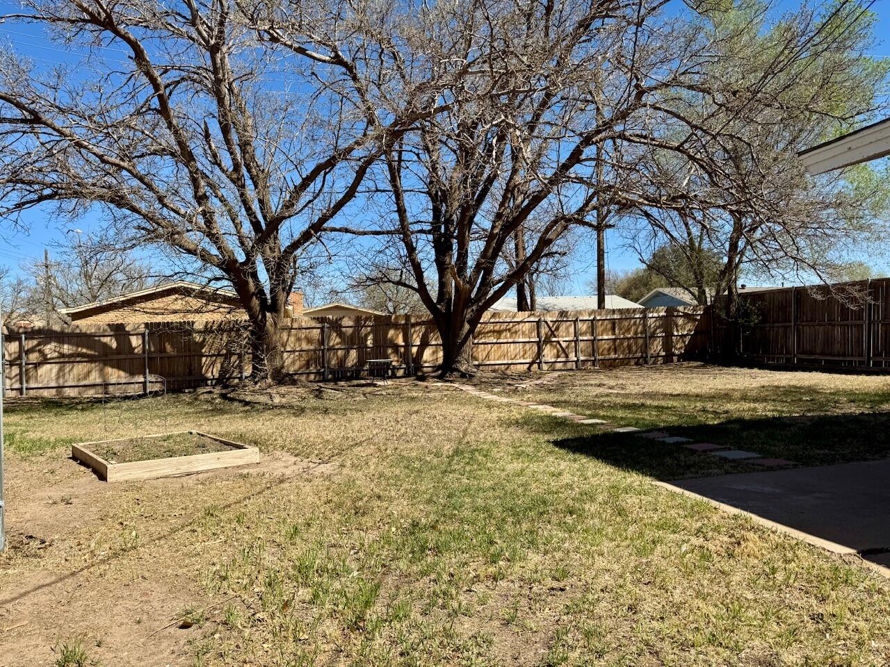 3820 29th Street Lubbock, TX 79410 - Photo 20 of 21 IMG_7964
