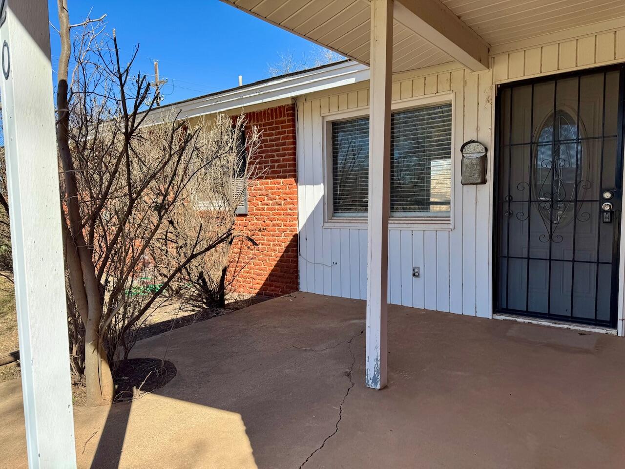 3820 29th Street Lubbock, TX 79410 - Photo 3 of 21 IMG_7933