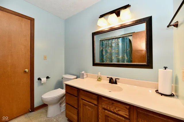 $570,000 | 9221 Stanley Drive, Mooresville, IN 46158