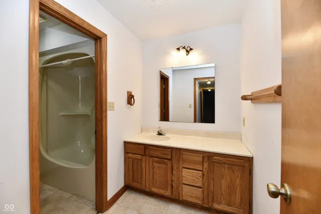 $570,000 | 9221 Stanley Drive, Mooresville, IN 46158