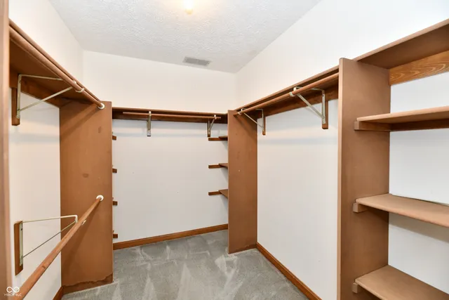 $570,000 | 9221 Stanley Drive, Mooresville, IN 46158