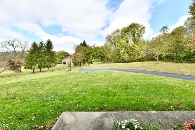 $570,000 | 9221 Stanley Drive, Mooresville, IN 46158