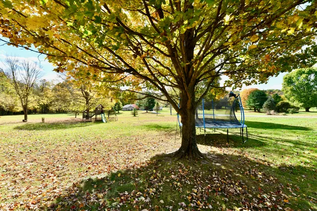 $570,000 | 9221 Stanley Drive, Mooresville, IN 46158