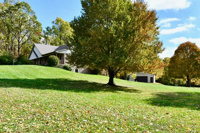 $570,000 | 9221 Stanley Drive, Mooresville, IN 46158