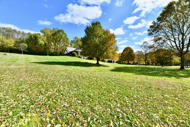 $570,000 | 9221 Stanley Drive, Mooresville, IN 46158