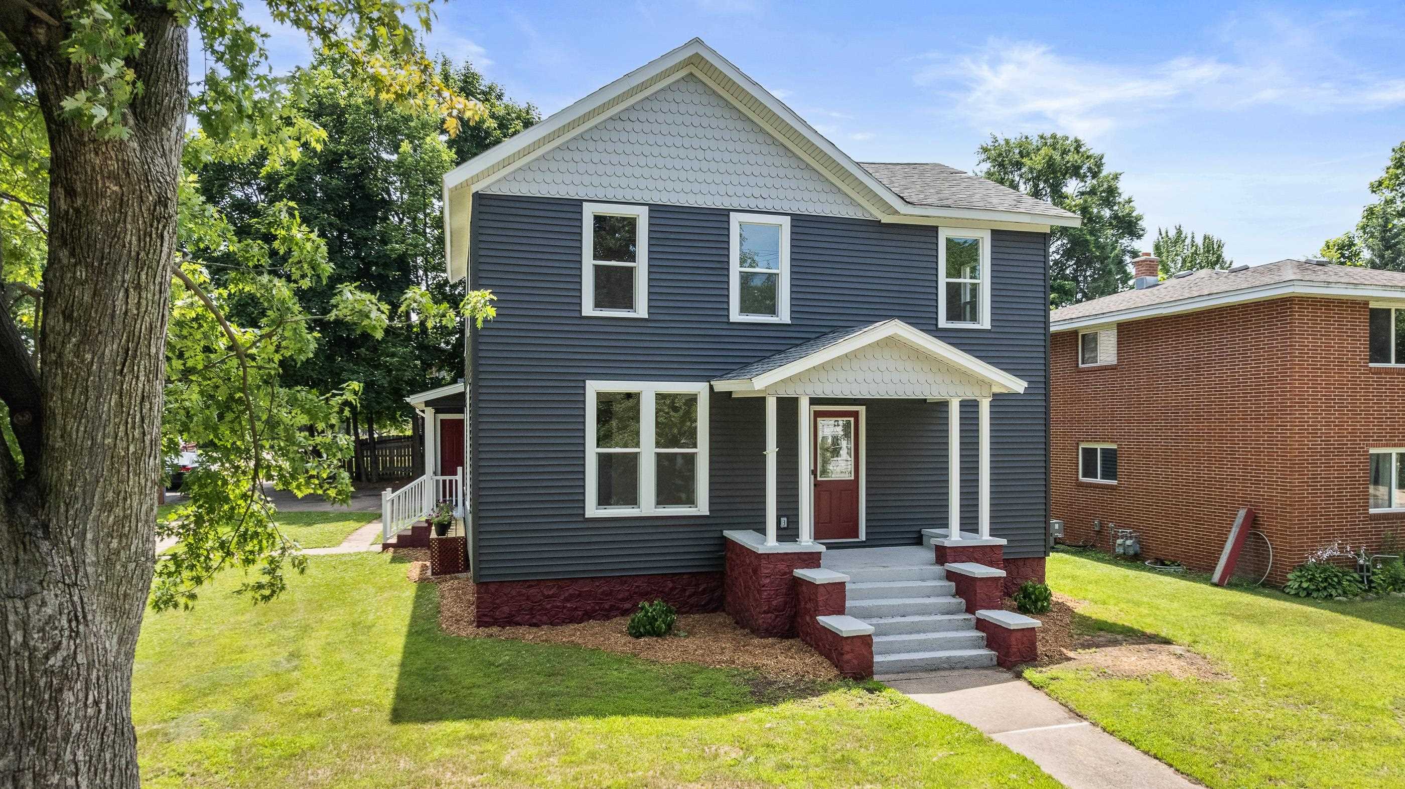 1025 Wisconsin Street Stevens Point, WI 54481 - Photo 1 of 36