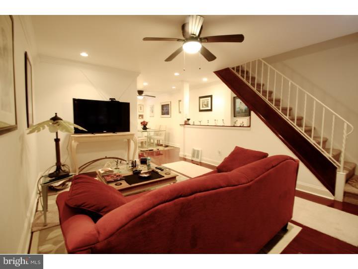 1616 Merribrook Road Philadelphia, PA 19151 - Photo 1 of 23 Gallery Image 1