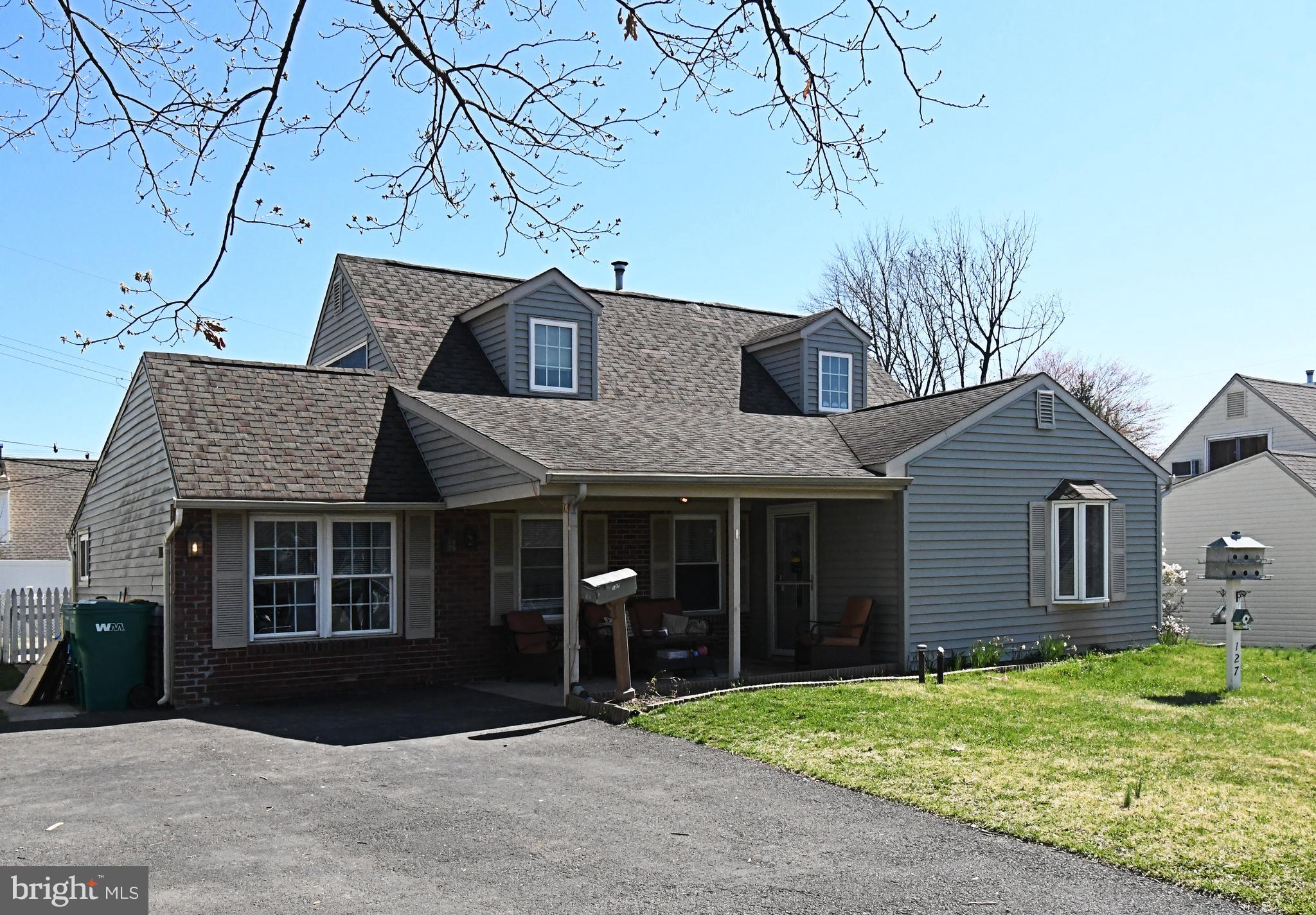 127 Hedge Road Levittown, PA 19056 - Photo 1 of 32