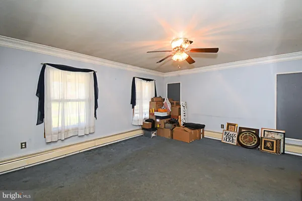 $399,999 | 127 Hedge Road, Levittown, PA 19056