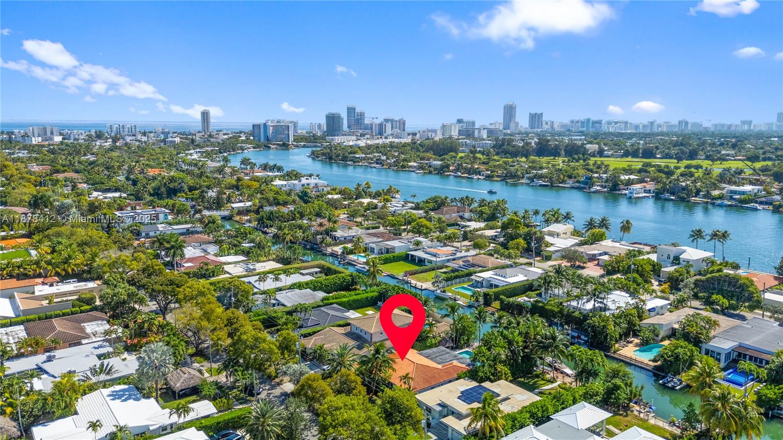 1710 Cleveland Road Miami Beach, FL 33141 - Photo 26 of 36