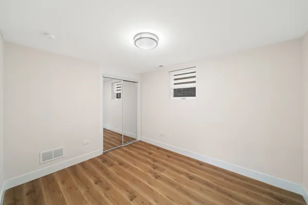 $2,300 | 1137 North Francisco Avenue, Unit 1, Chicago, IL 60622