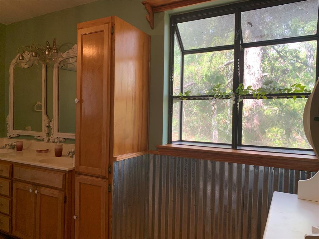 105 Larchwood Path Holly Lake Ranch, TX 75765 - Photo 17 of 30 Gallery Image 17