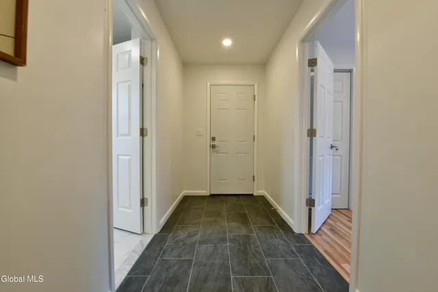 $549,000 | 871 Maxwell Drive, Niskayuna, NY 12309