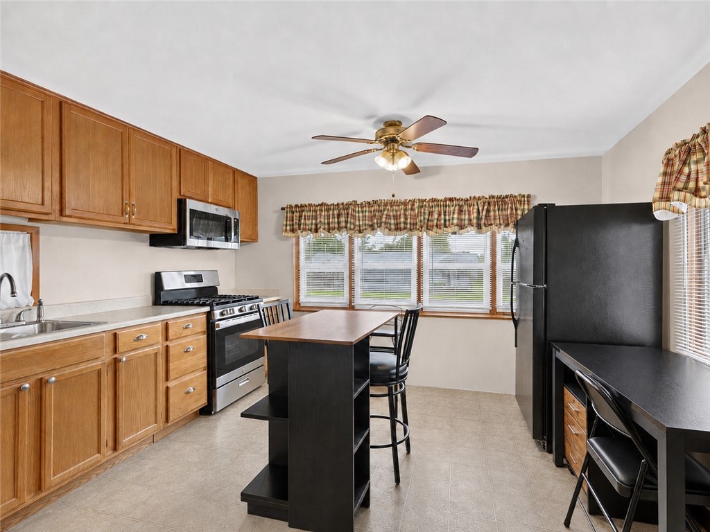 1449 Rochester Street Lima, NY 14485 - Photo 4 of 19