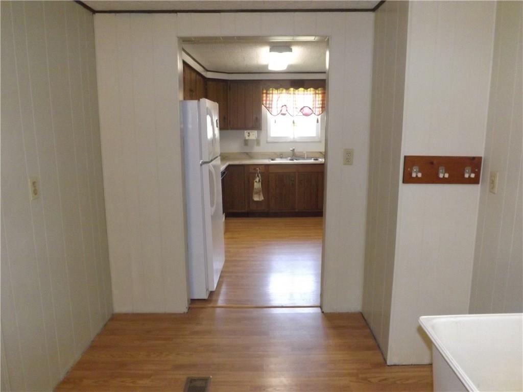 494 Bartleyville Road Burgettstown, PA 15021 - Photo 11 of 16 Gallery Image 11