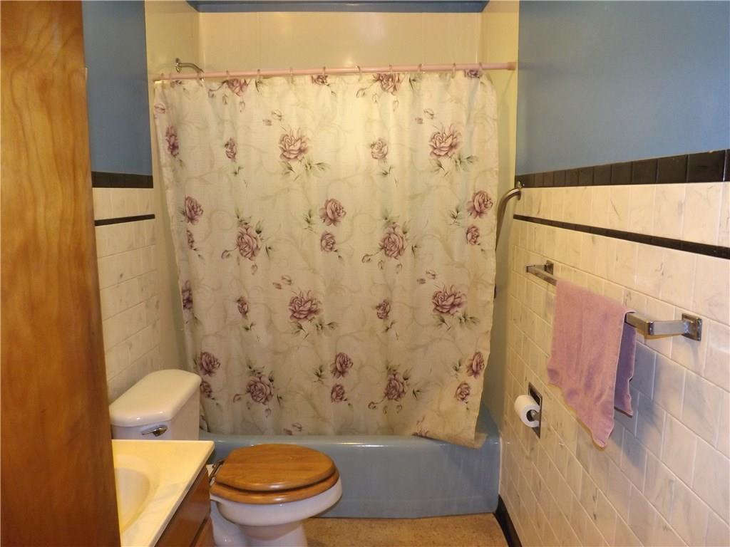 494 Bartleyville Road Burgettstown, PA 15021 - Photo 6 of 16 Gallery Image 6