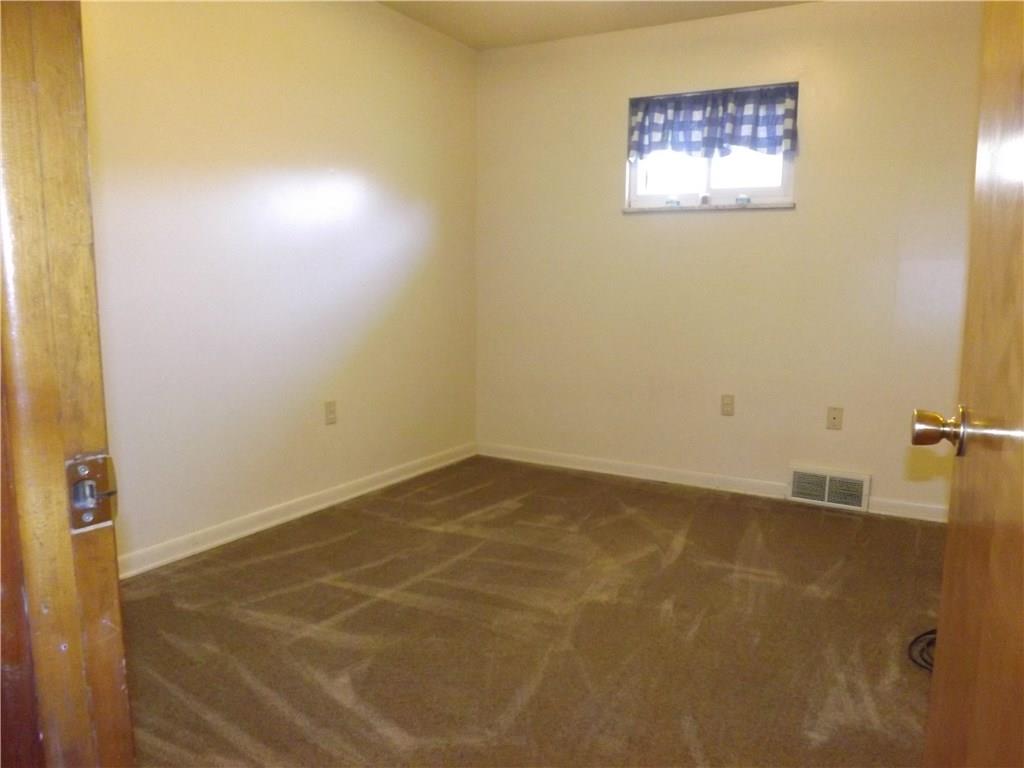 494 Bartleyville Road Burgettstown, PA 15021 - Photo 7 of 16 Gallery Image 7
