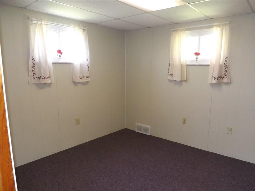 494 Bartleyville Road Burgettstown, PA 15021 - Photo 9 of 16 Gallery Image 9