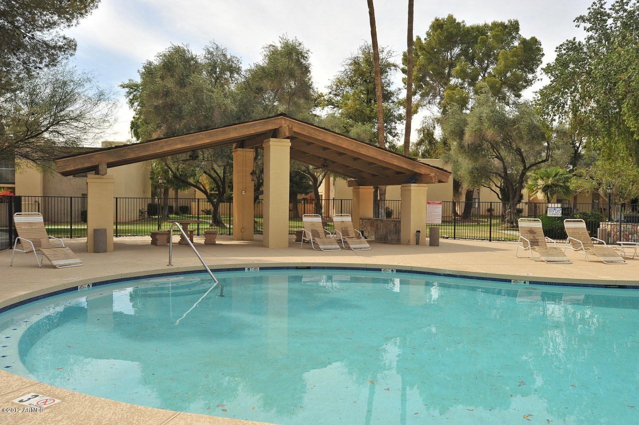 4201 East Camelback Road, Unit 10 Phoenix, AZ 85018 - Photo 3 of 18 Community Pool, Spa, Ramada