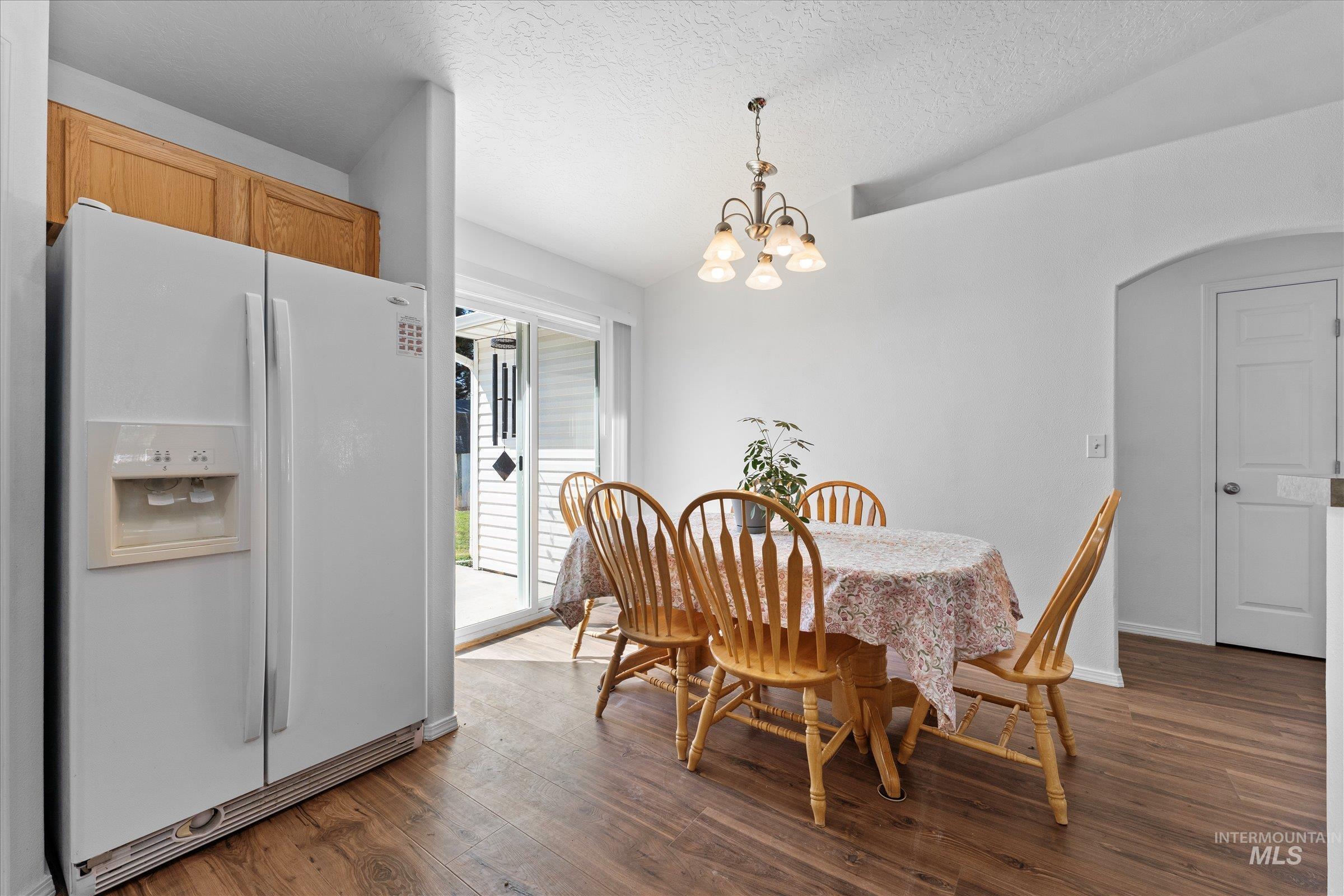 14213 Carolina Street Caldwell, ID 83607 - Photo 9 of 34