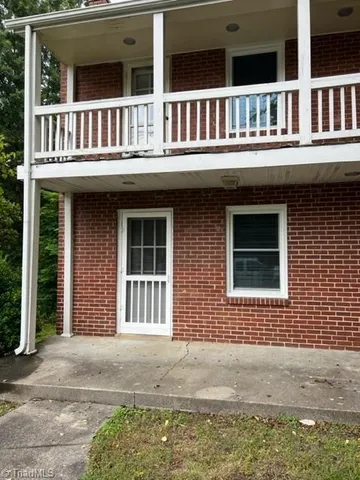 $800 | 706 Crescent Drive, Reidsville, NC 27320