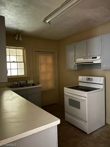 $800 | 706 Crescent Drive, Reidsville, NC 27320