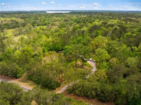 $180,000 | 1009 Hwy 8 Highway, Lena, LA 71447