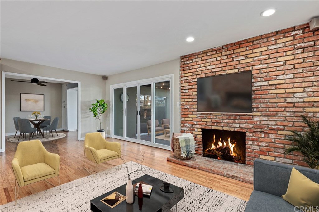 388 Bucknell Road Costa Mesa, CA 92626 - Photo 15 of 56 Virtually Staged