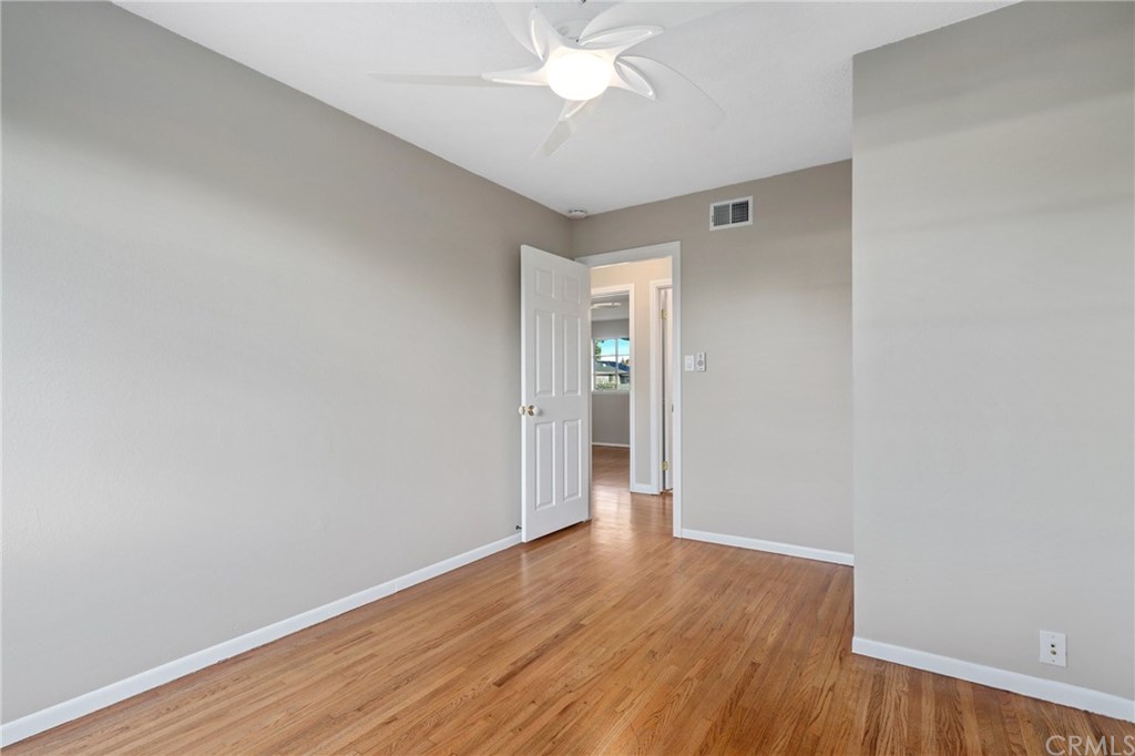 388 Bucknell Road Costa Mesa, CA 92626 - Photo 30 of 56