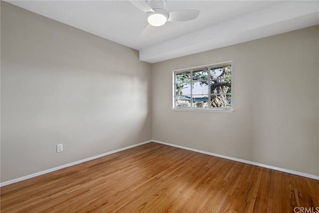 388 Bucknell Road Costa Mesa, CA 92626 - Photo 34 of 56