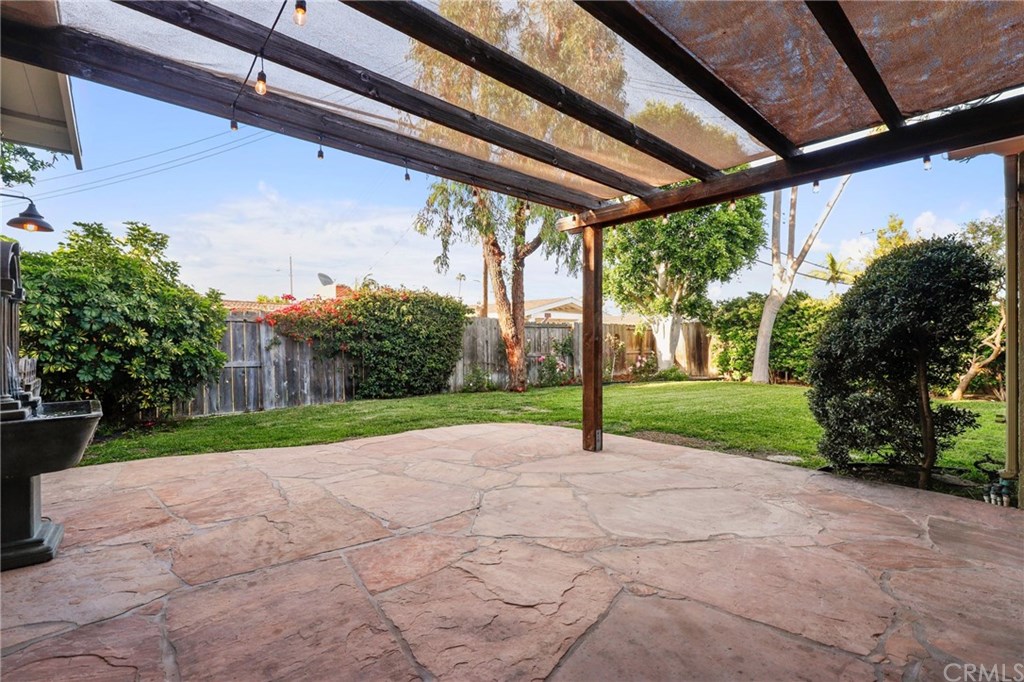 388 Bucknell Road Costa Mesa, CA 92626 - Photo 36 of 56