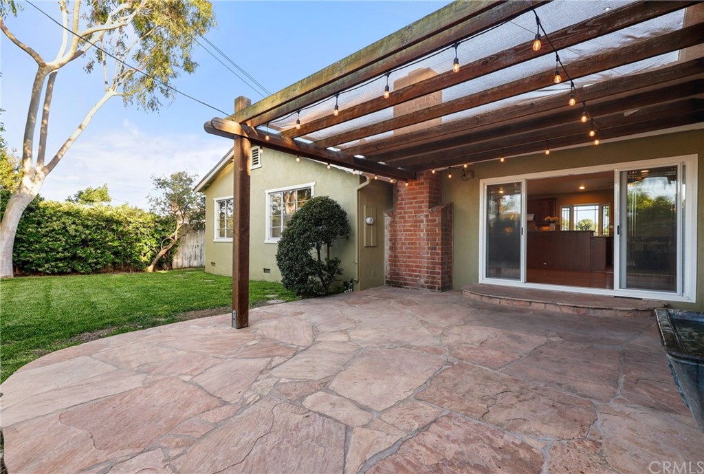 388 Bucknell Road Costa Mesa, CA 92626 - Photo 37 of 56