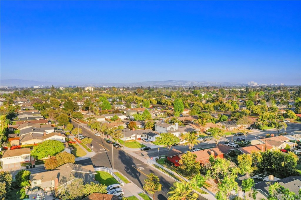 388 Bucknell Road Costa Mesa, CA 92626 - Photo 54 of 56