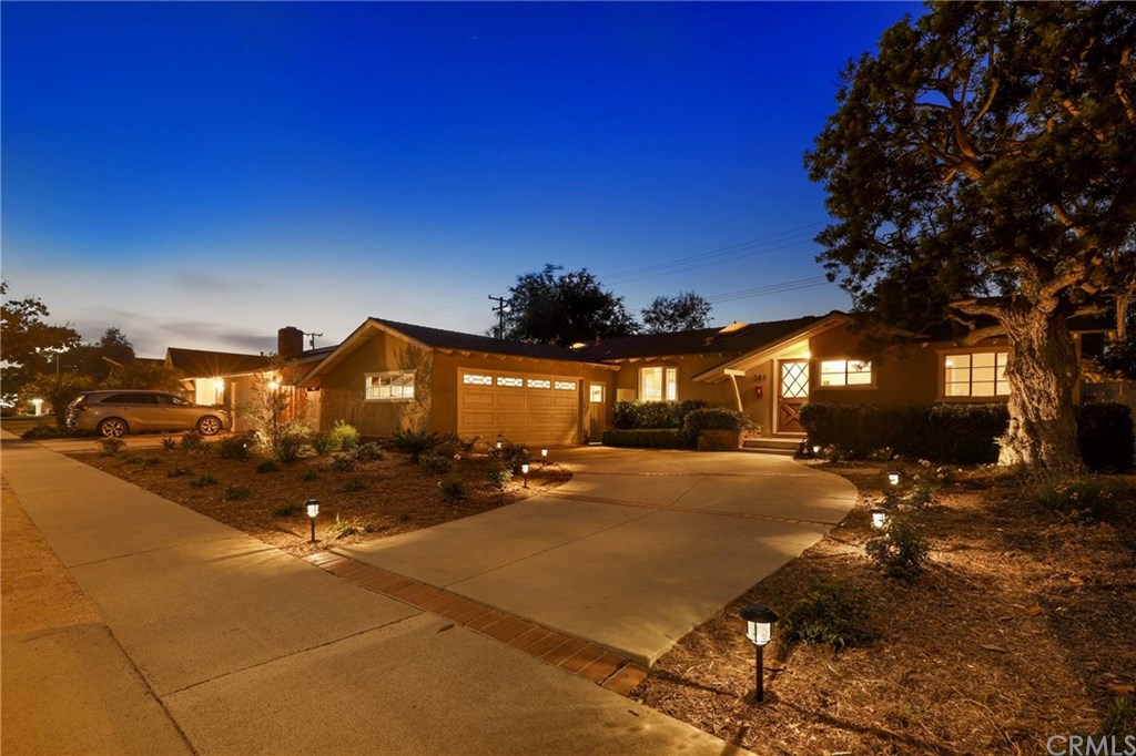 388 Bucknell Road Costa Mesa, CA 92626 - Photo 9 of 56