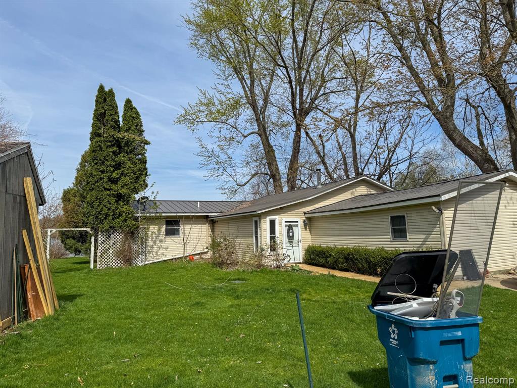 6997 Pike Road Delton, MI 49046 - Photo 10 of 27 Gallery Image 10