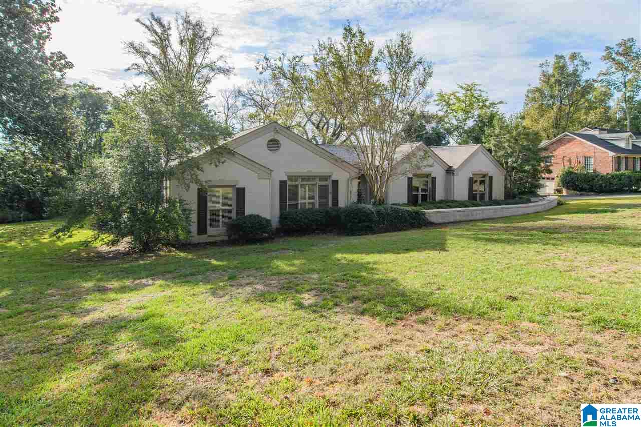 3017 North Woodridge Road Birmingham, AL 35223 - Photo 2 of 41