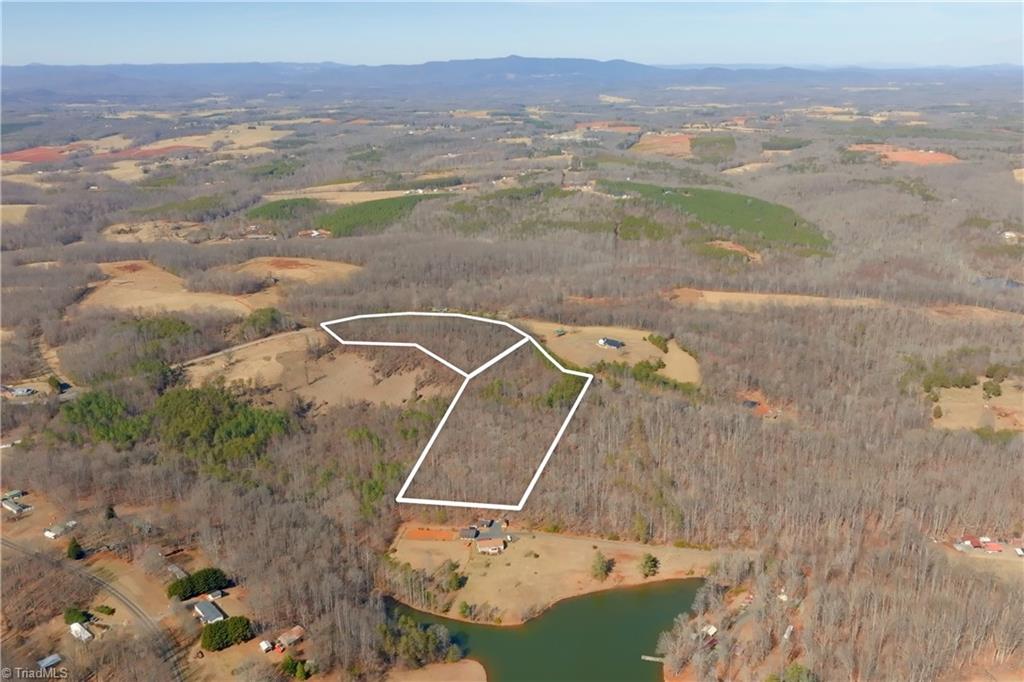 2482 Sisk Road Danbury, NC 27016 - Photo 25 of 33