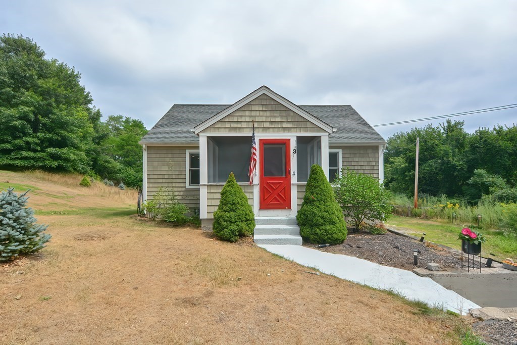 3 Zina Road Hudson, MA 01749 - Photo 1 of 41 a front view of house with yard and green space
