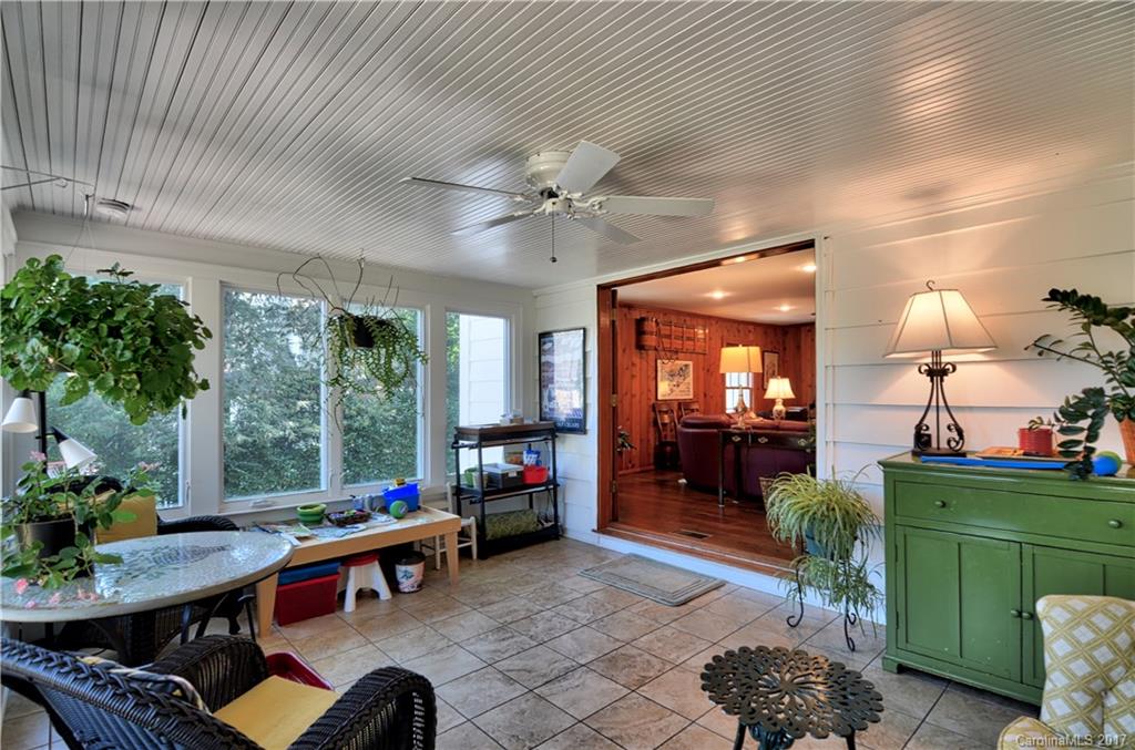 1610 Hertford Road Charlotte, NC 28207 - Photo 14 of 23 Gallery Image 14