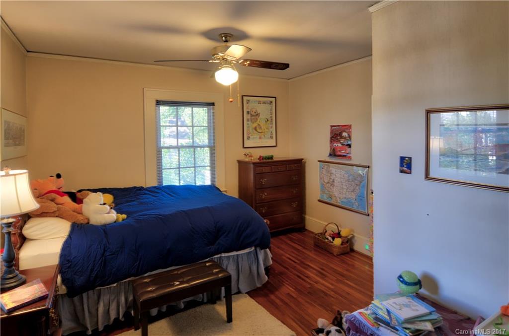 1610 Hertford Road Charlotte, NC 28207 - Photo 18 of 23 Gallery Image 18