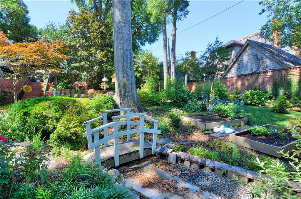 1610 Hertford Road Charlotte, NC 28207 - Photo 23 of 23 Gallery Image 23